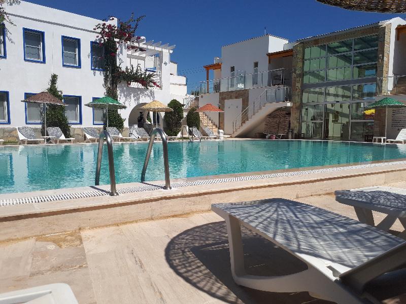 ביטז Paradise Apart Hotel מראה חיצוני תמונה